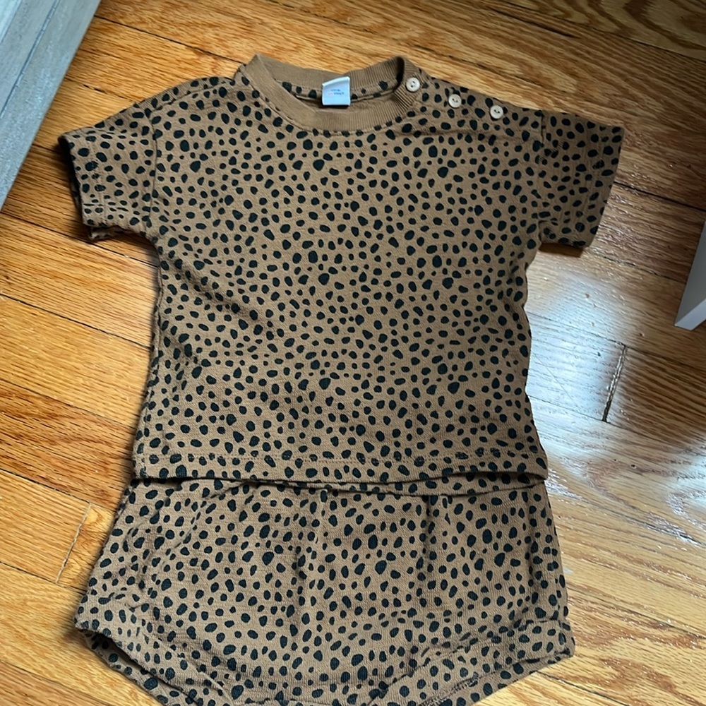 2 piece leopard set